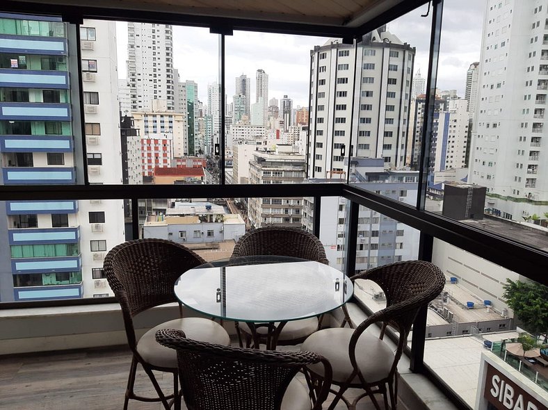 Apartamento de temporada no centro de Balneário Camboriú