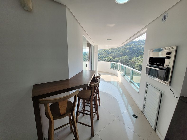 CURTA! 129 - 2-Bedroom Apartment with Barbecue