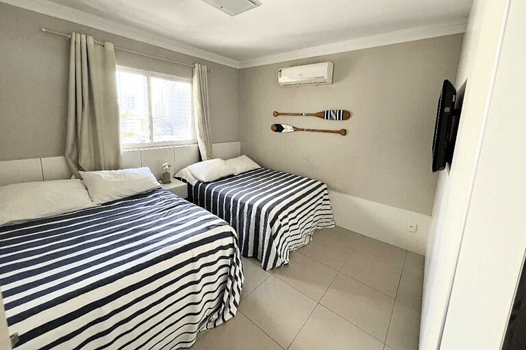 CURTA! 160 - Apartamento Amplo e ideal, 3Qt , Perto do Mar